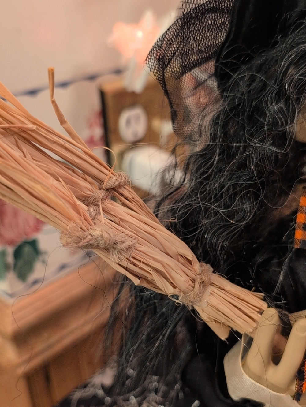 NWT Halloween Witch - Picture 7 of 14